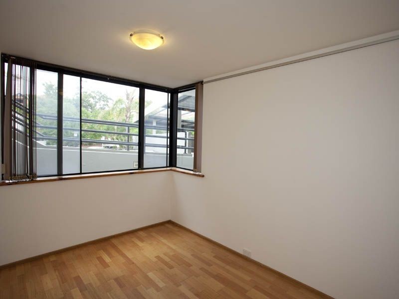 23/2 Goderich Street, East Perth WA 6004