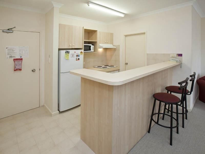 33/11 Regal Place, East Perth WA 6004