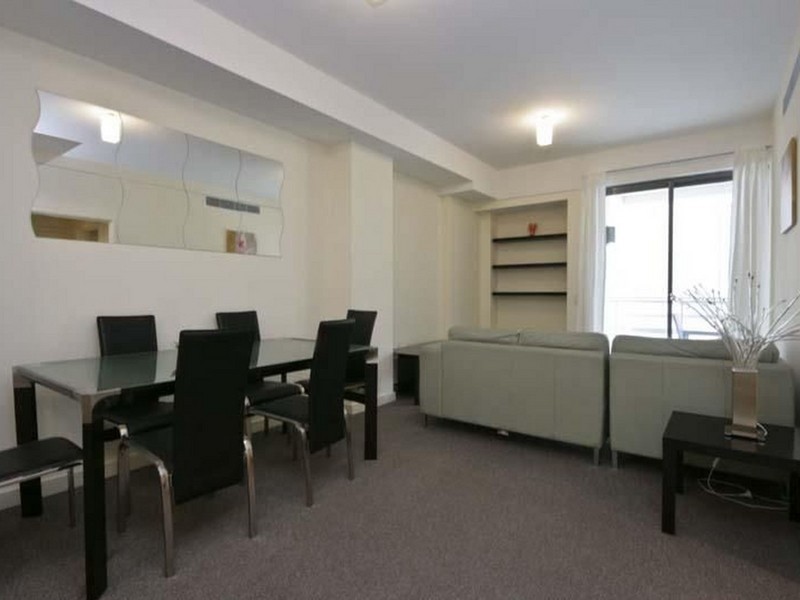 2/11 Bennett Street, East Perth WA 6004