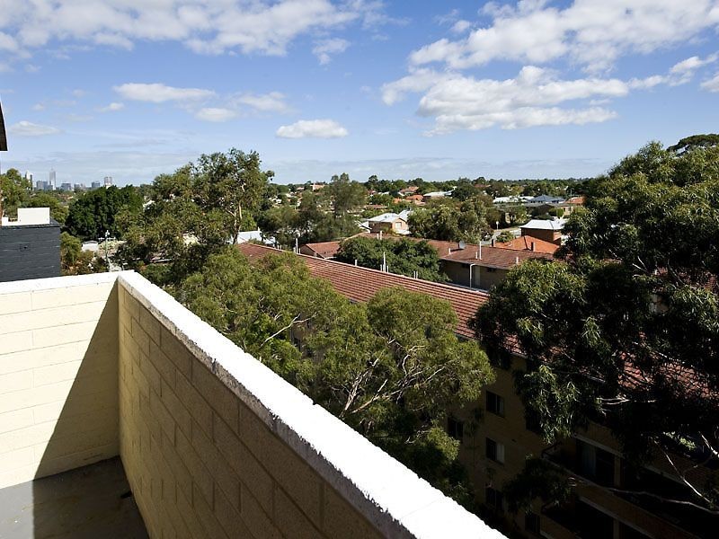 77/12 Tenth Avenue, Maylands WA 6051