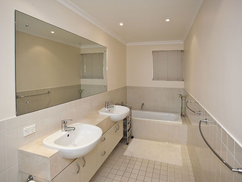 5/25 Haig Park Circle, East Perth WA 6004