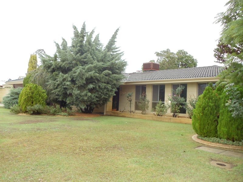 1 Stringy Bark Ramble, Willetton WA 6155