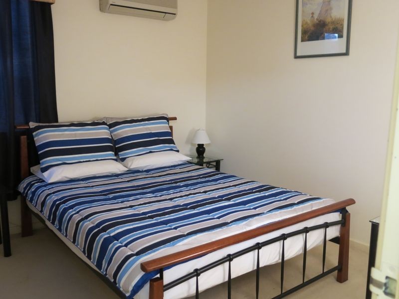 25/11 Regal Place, East Perth WA 6004