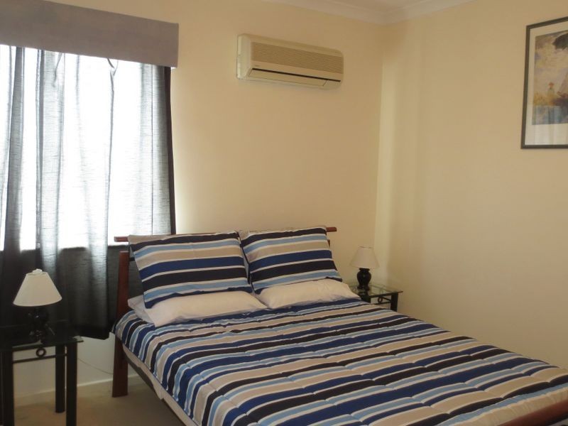 25/11 Regal Place, East Perth WA 6004