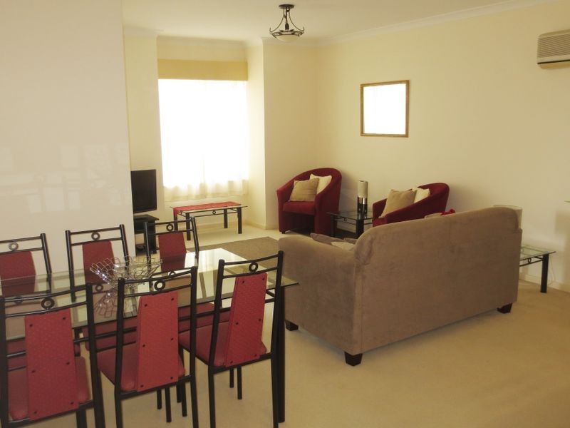 25/11 Regal Place, East Perth WA 6004