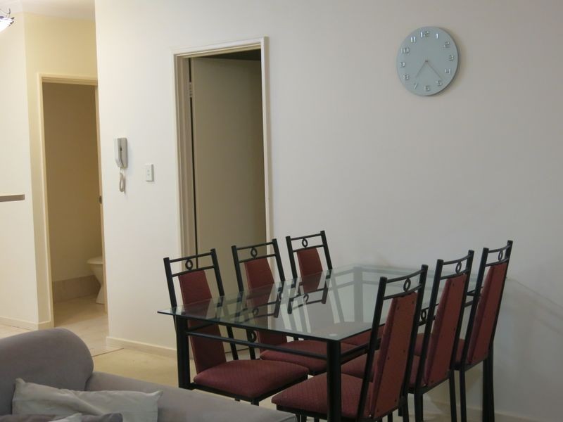 25/11 Regal Place, East Perth WA 6004