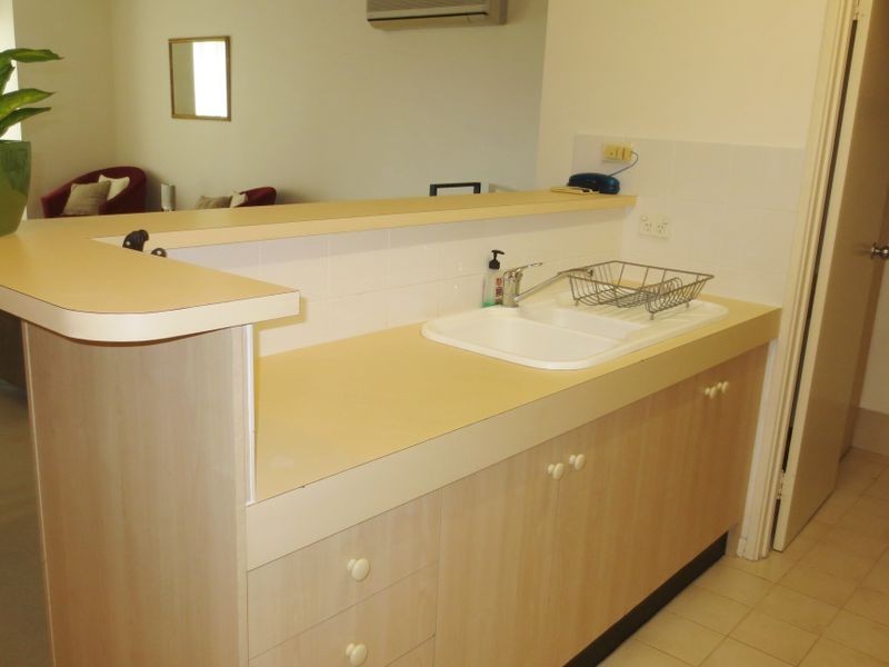 25/11 Regal Place, East Perth WA 6004