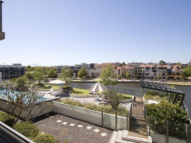 12/50 Royal Street, East Perth WA 6004