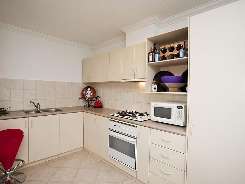 C4/88 Royal Street, East Perth WA 6004