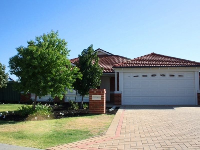 17 Oldham Pass, High Wycombe WA 6057