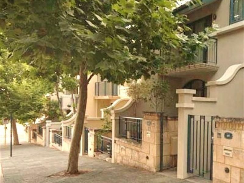 67 Henry Lawson Walk, East Perth WA 6004