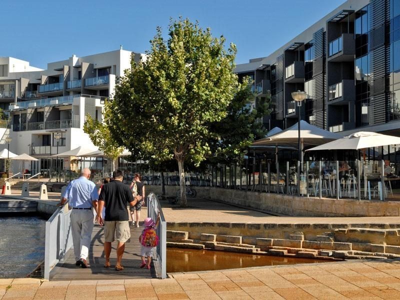 67 Henry Lawson Walk, East Perth WA 6004