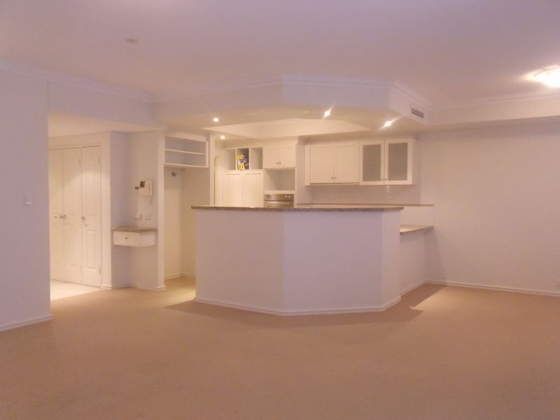 7/35 Haig Park Circle, East Perth WA 6004