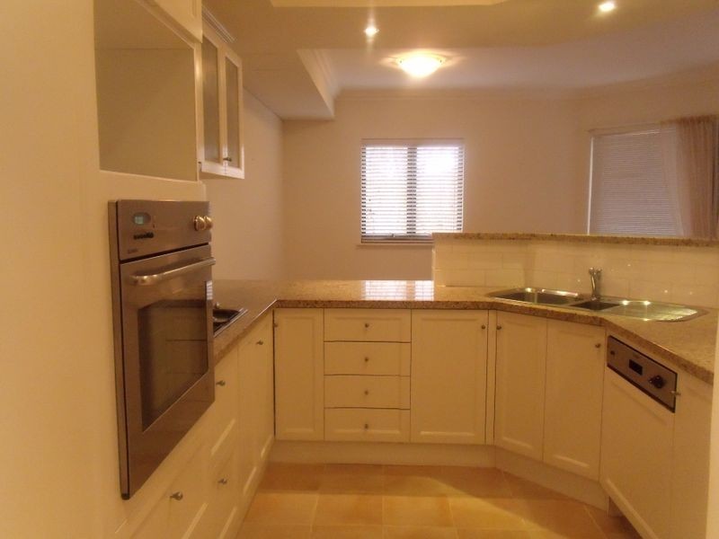 7/35 Haig Park Circle, East Perth WA 6004