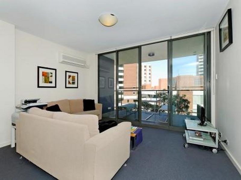 18/128 Adelaide Terrace, East Perth WA 6004