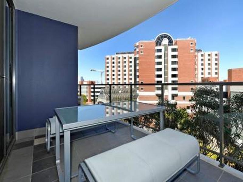 18/128 Adelaide Terrace, East Perth WA 6004