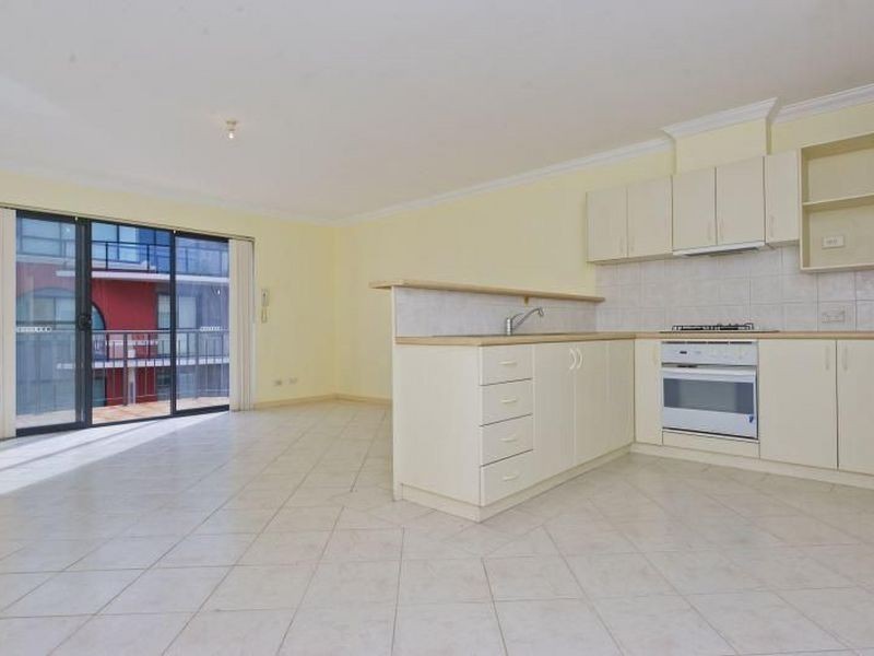 E3/88 Royal Street, East Perth WA 6004