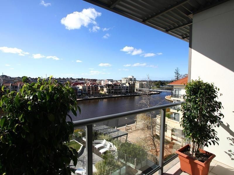 18/50 Royal Street, East Perth WA 6004