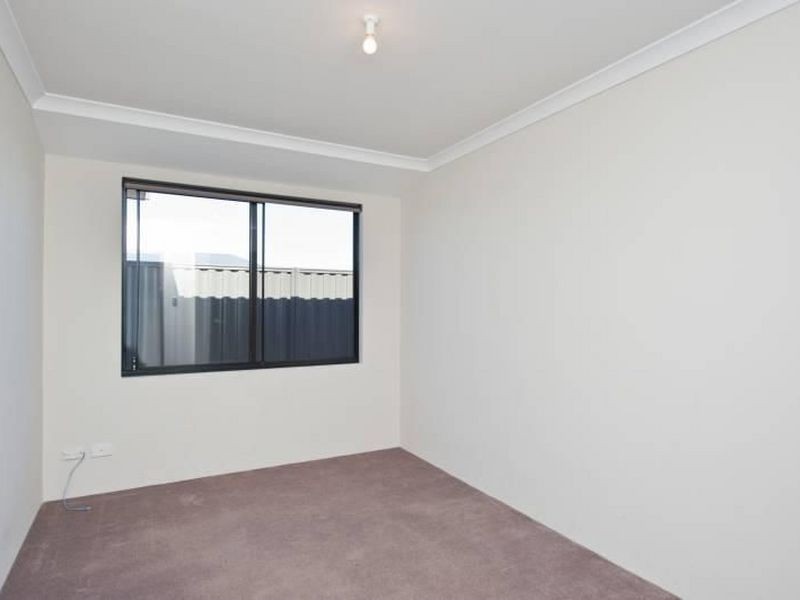 9 Manila Way, Aveley WA 6069