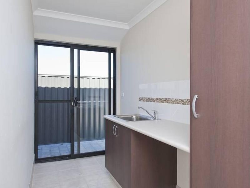 9 Manila Way, Aveley WA 6069