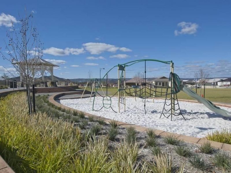 9 Manila Way, Aveley WA 6069