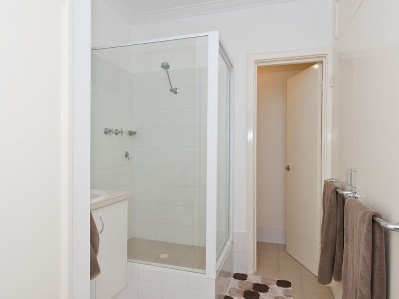 12/42 Kinsella Street, Joondanna WA 6060