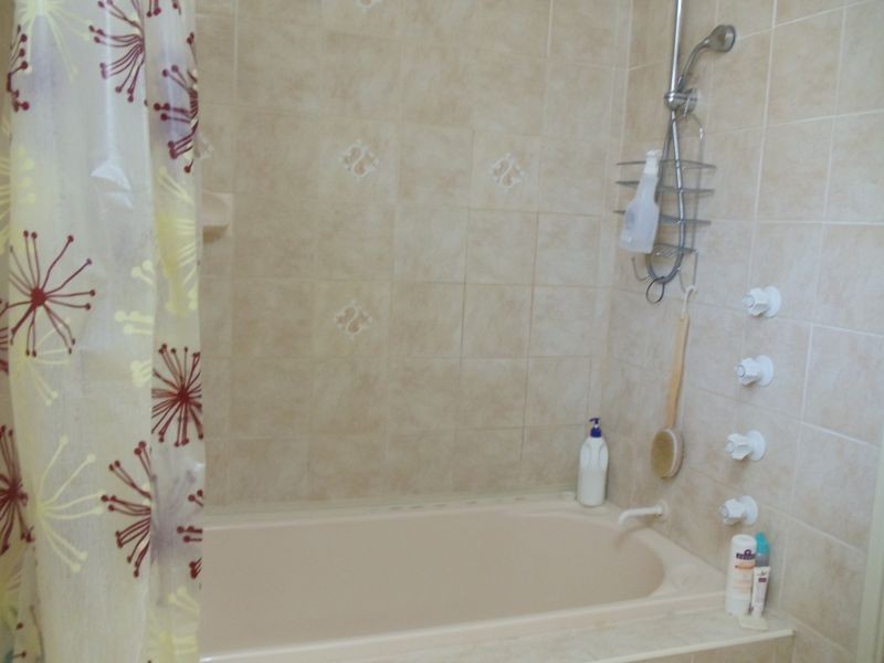 24/208 Burslem Drive, Maddington WA 6109