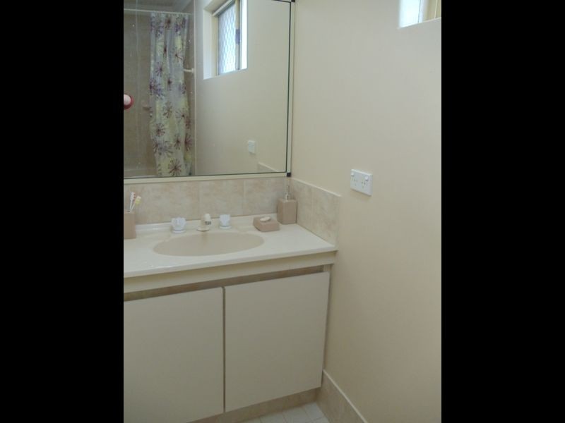 24/208 Burslem Drive, Maddington WA 6109