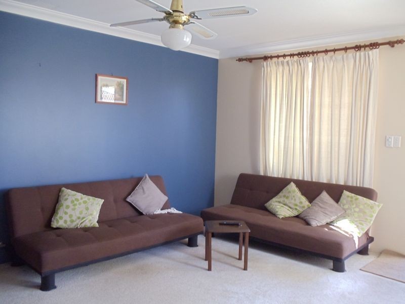 24/208 Burslem Drive, Maddington WA 6109