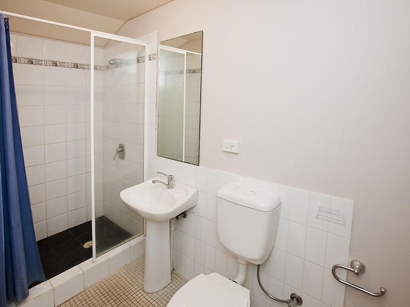 8 Little Saunders Street, East Perth WA 6004