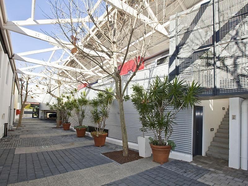 8 Little Saunders Street, East Perth WA 6004