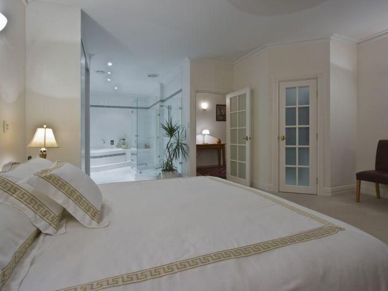 2 Haig Park Circle, East Perth WA 6004