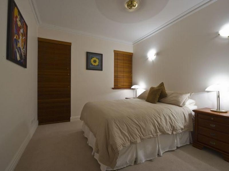 2 Haig Park Circle, East Perth WA 6004