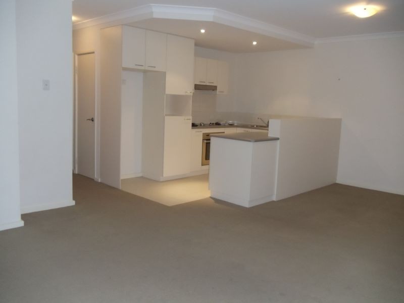 92/215 Stirling Street, Perth WA 6000