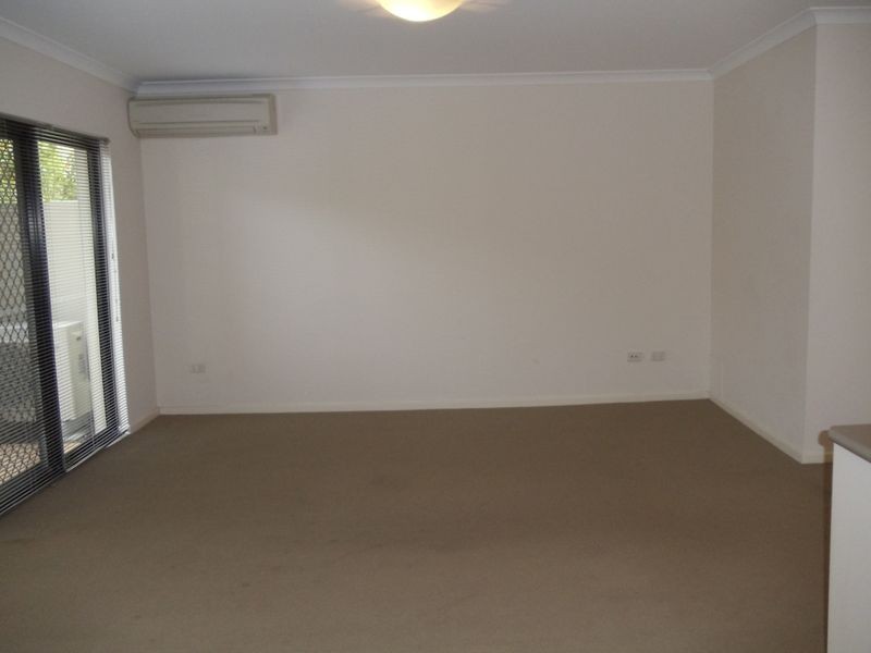 92/215 Stirling Street, Perth WA 6000