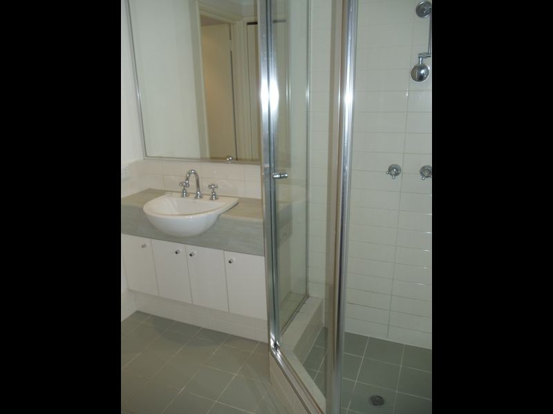 92/215 Stirling Street, Perth WA 6000