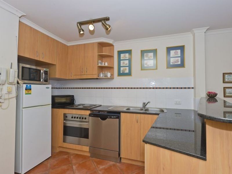 11/2 Colin Street, West Perth WA 6005