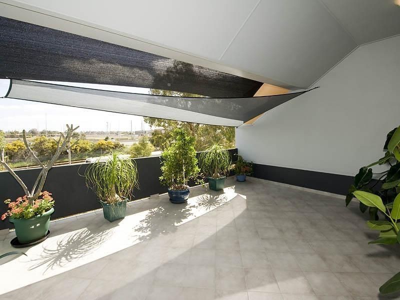 27 Tully Road, East Perth WA 6004