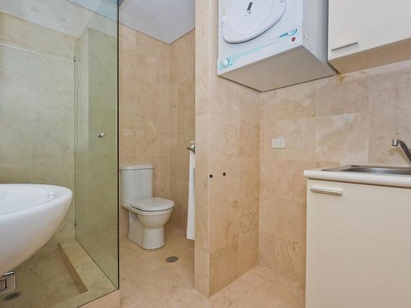 8/113 Royal Street, East Perth WA 6004