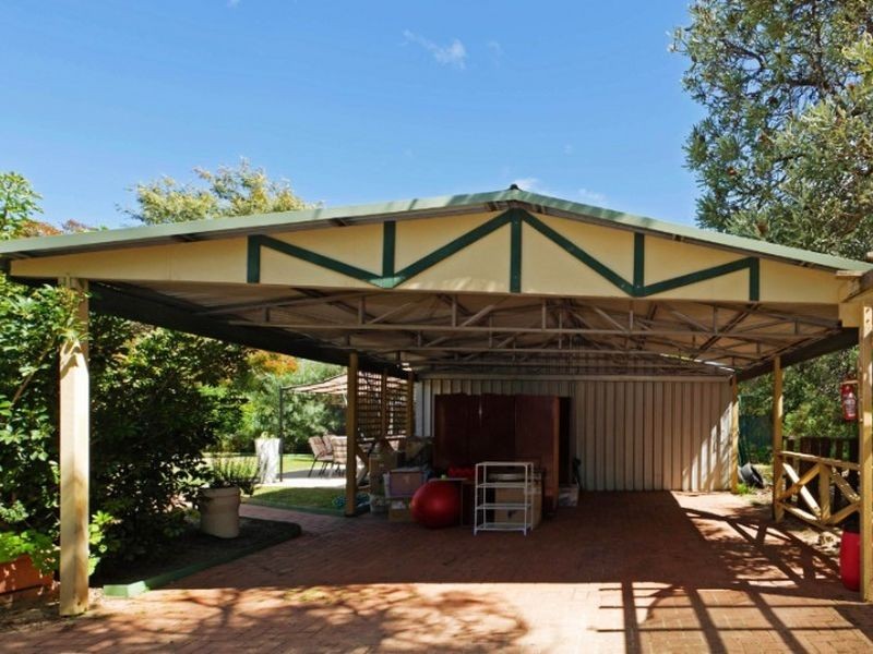 8 Wendowie Place, Mardella WA 6125
