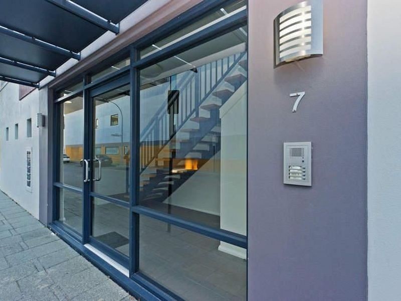 4/7 Henry Street, East Perth WA 6004