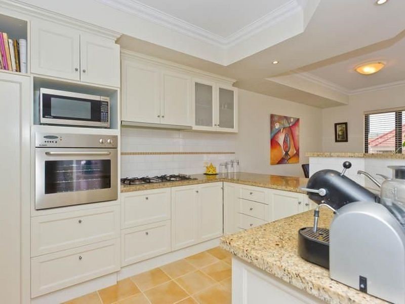 7/35 Haig Park Circle, East Perth WA 6004