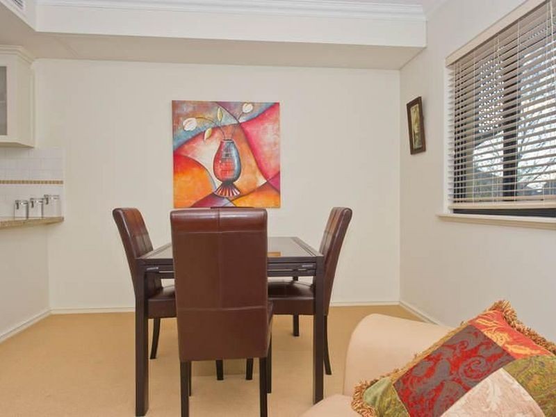 7/35 Haig Park Circle, East Perth WA 6004