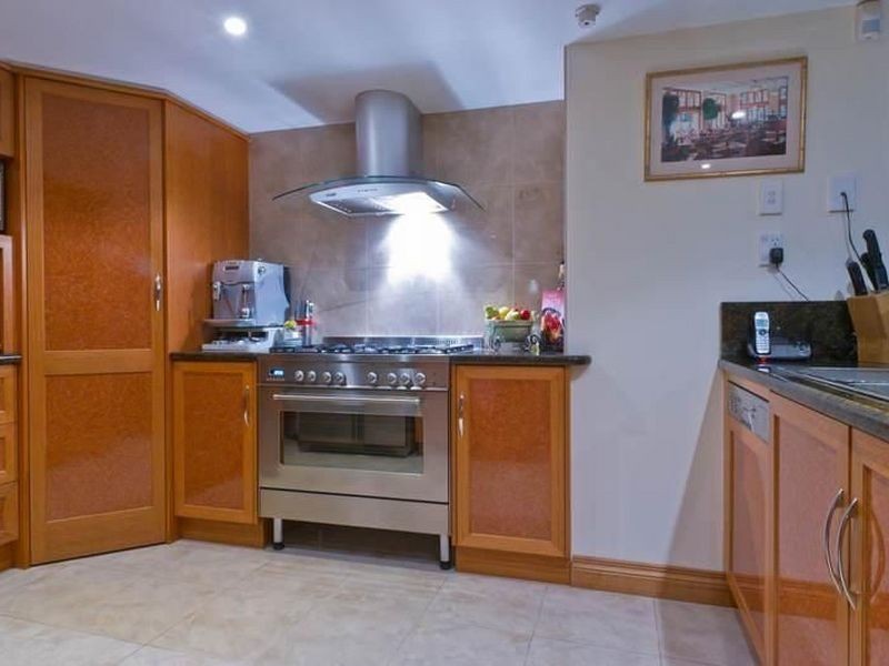 2 Jewell Lane, East Perth WA 6004