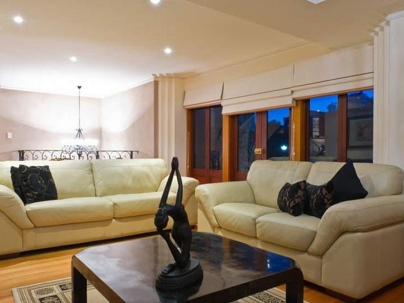 2 Jewell Lane, East Perth WA 6004