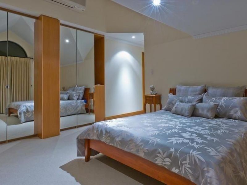 2 Jewell Lane, East Perth WA 6004