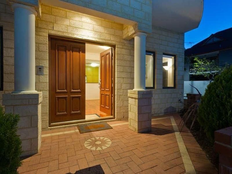 30 Tully Road, East Perth WA 6004