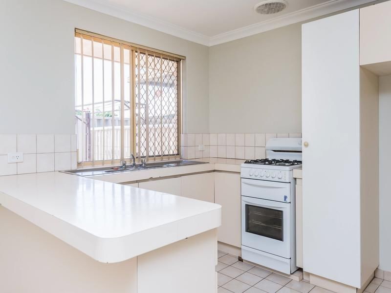 2/169 Shepperton Road, Victoria Park WA 6100