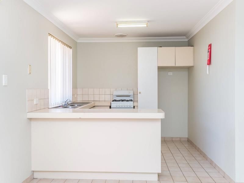 2/169 Shepperton Road, Victoria Park WA 6100