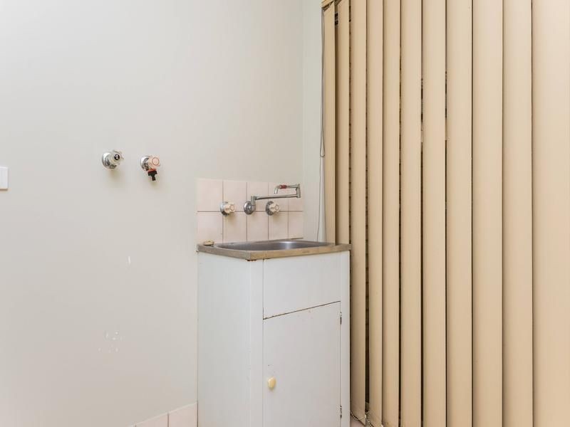 2/169 Shepperton Road, Victoria Park WA 6100